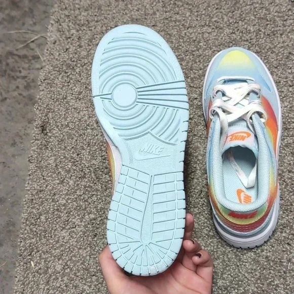 Nike Dunk Low - Picture 5 of 7